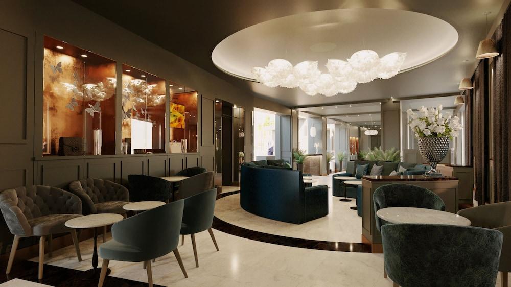 Hotel Palazzo Doglio Cagliari Esterno foto The lounge at the airport